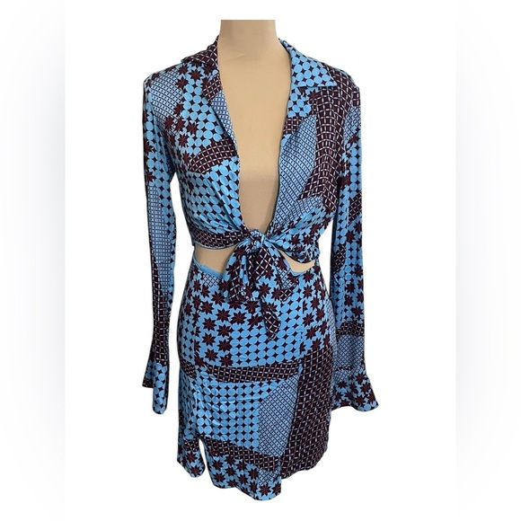 Free People 💎 Miki Dress Mini V-Neck Front-Tie Closure Waist Cut Out Size XS NWT - Picture 2 of 16